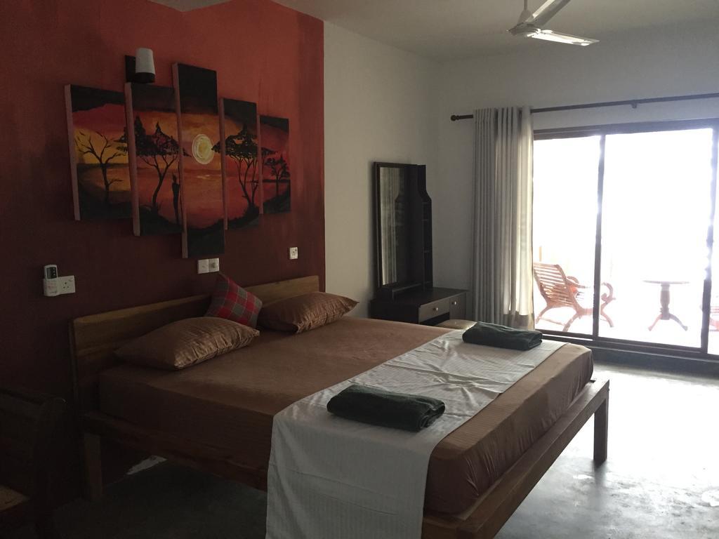 Surf Lanka Hotel Матара Екстериор снимка